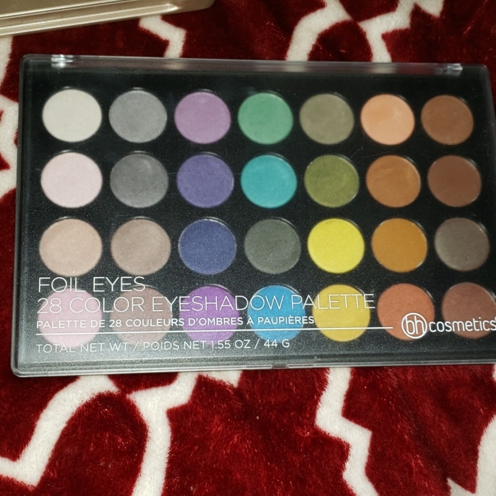Bh cosmetics foil eyes